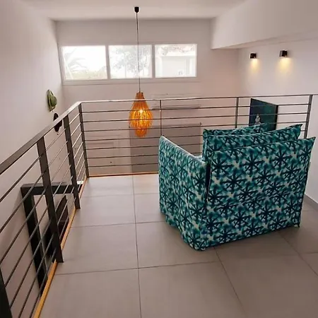 Diana's Place * Кавала